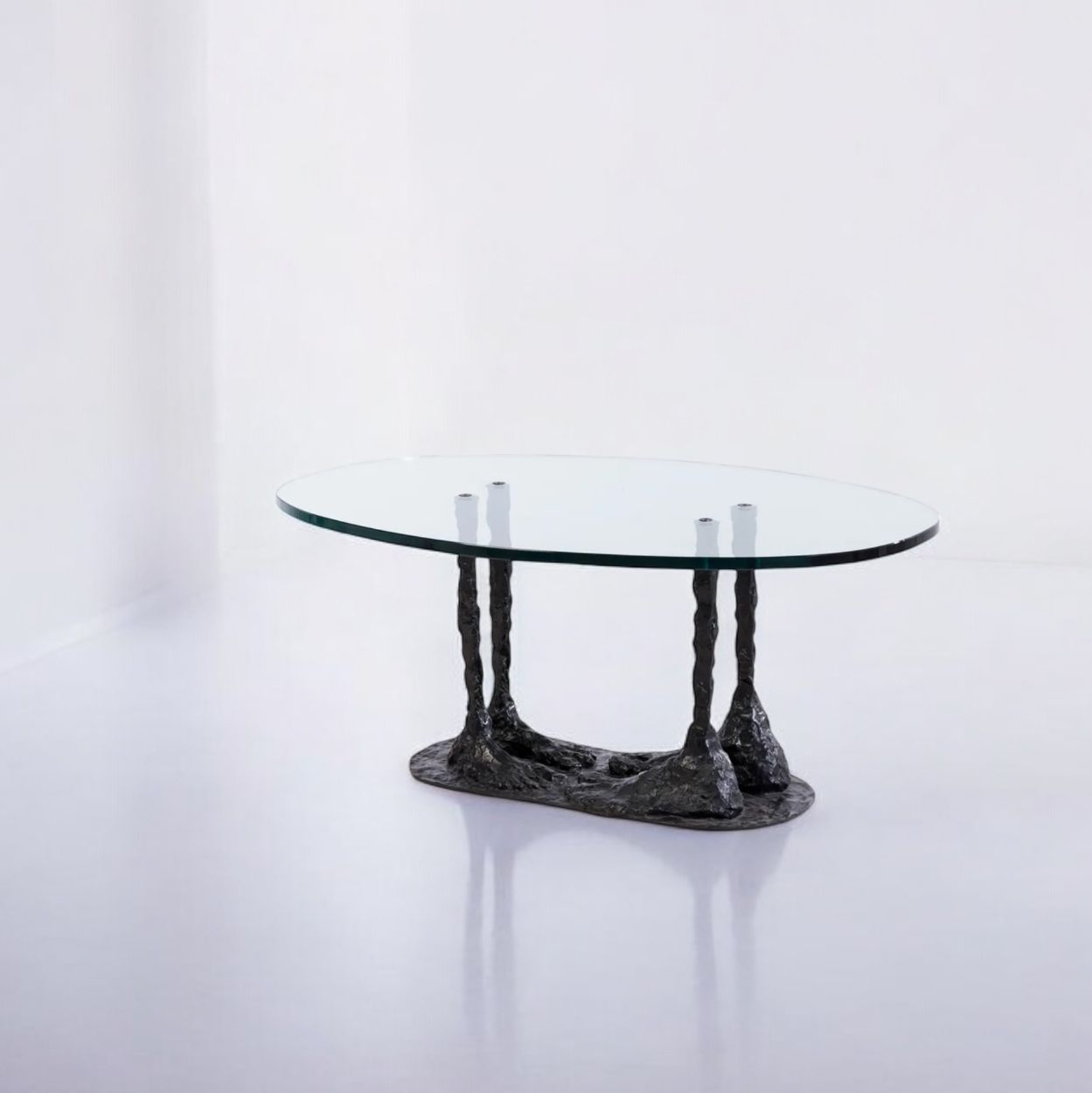 Robert Couturier, table en bronze